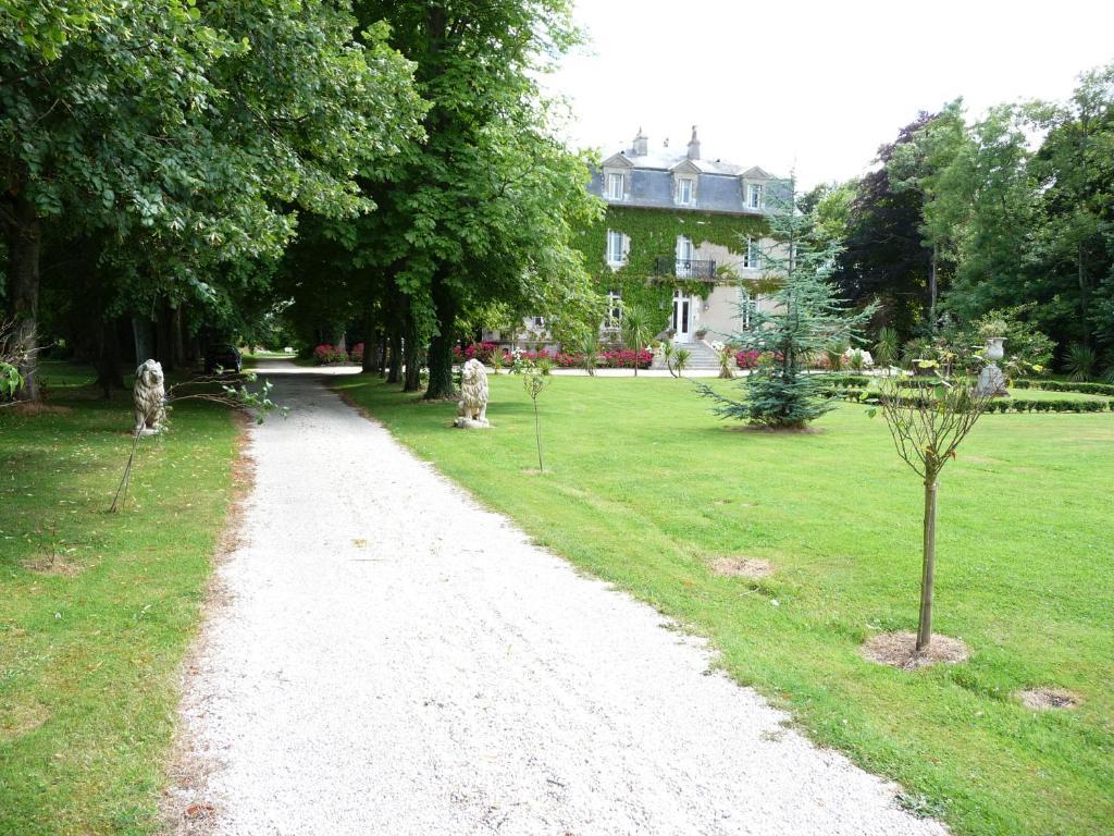 Manoir De La Marjolaine Bed & Breakfast Cabourg Luaran gambar